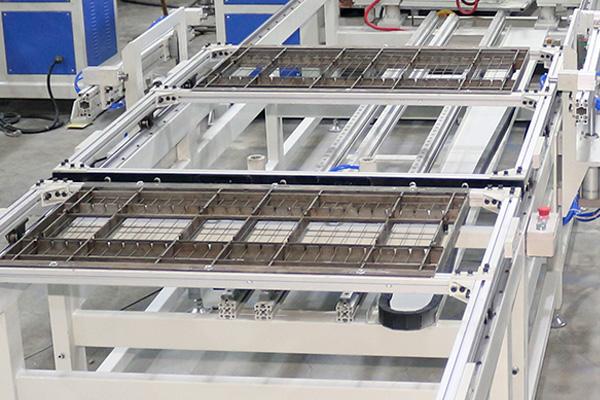 HWASHI αυτόματη συρματόπλεγμα πίνακα κλουβί συγκόλληση κατασκευής μηχανής γραμμής για συγκολλημένο συρματόπλεγμα 4